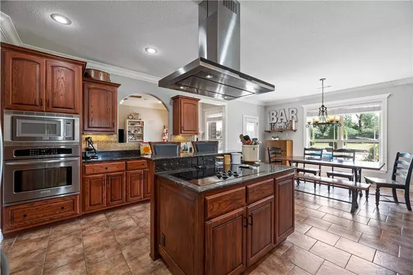 500 Russell Road, Avoca, AR 72756