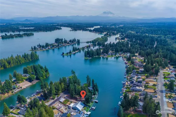 3622 Deer Island DR E, Lake Tapps, WA 98391