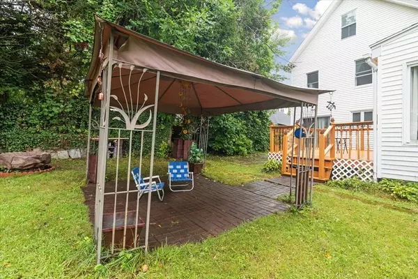 60 Granite St, Fitchburg, MA 01420