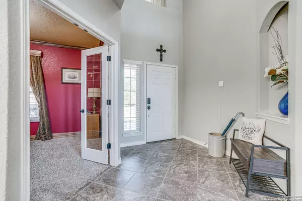 313 SADDLE SPUR, Cibolo, TX 78108-3499