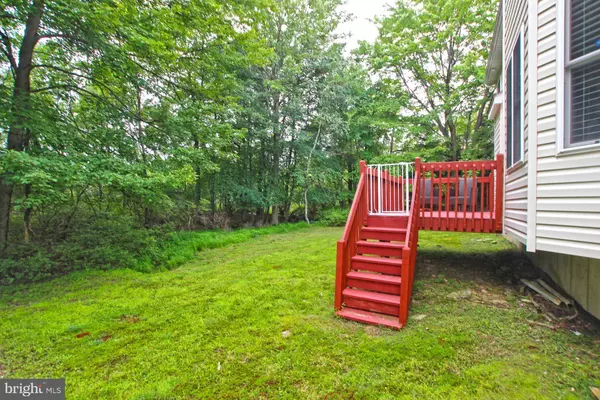 173 ASH DR, Long Pond, PA 18334