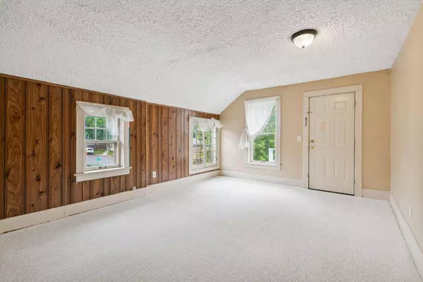 532 1st AVE NE, Osseo, MN 55369