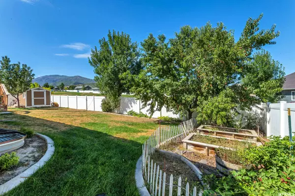 1613 BEAR HOLLOW LN, Elk Ridge, UT 84651