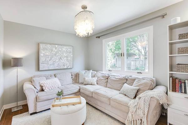 10701 York AVE S, Bloomington, MN 55431