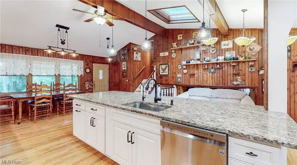 6171 Beach RD, Wadsworth, OH 44281