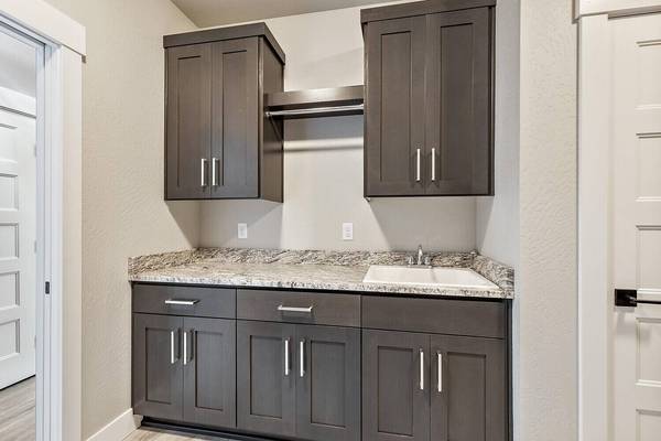 3211 Broken Top Way, Medford, OR 97504