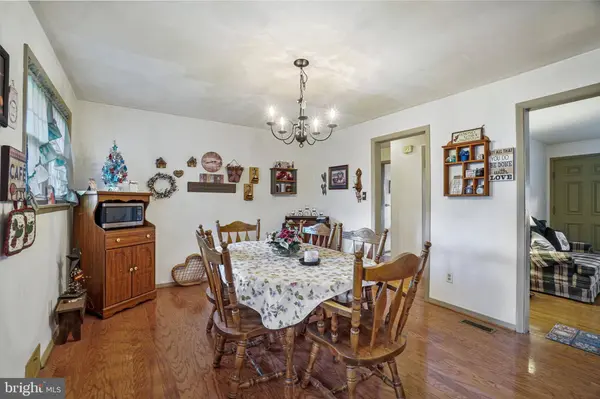 34 LEE ST, Hanover, PA 17331