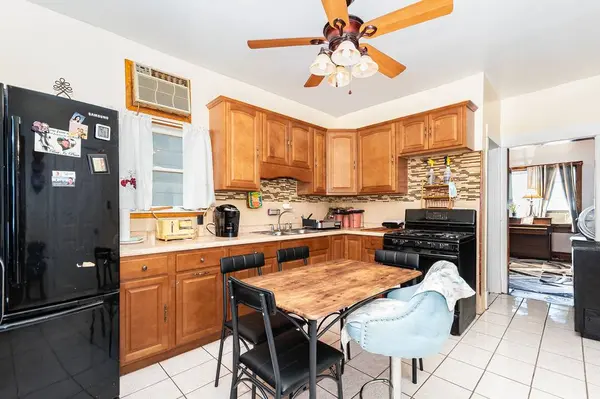 4119 S Rockwell Street, Chicago, IL 60632