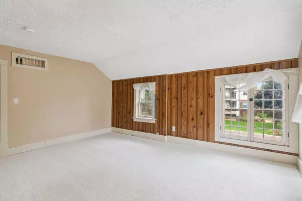 532 1st AVE NE, Osseo, MN 55369