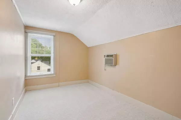 532 1st AVE NE, Osseo, MN 55369