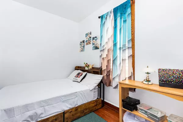 4119 S Rockwell Street, Chicago, IL 60632