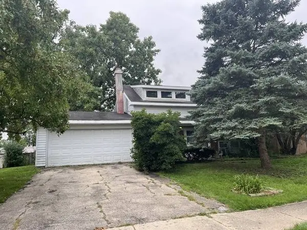 223 Lee LN, Bolingbrook, IL 60440