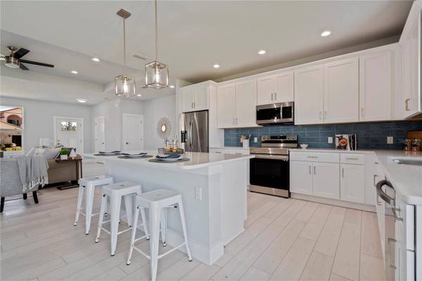 125 BREEZE HILL LN, Palm Coast, FL 32137