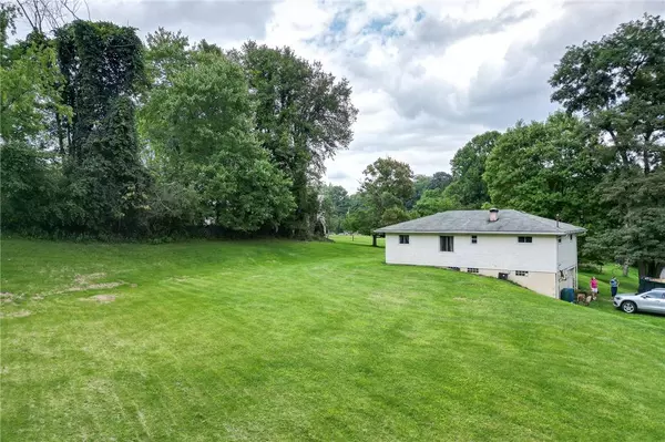 126 North Ave, Sewickley, PA 15143