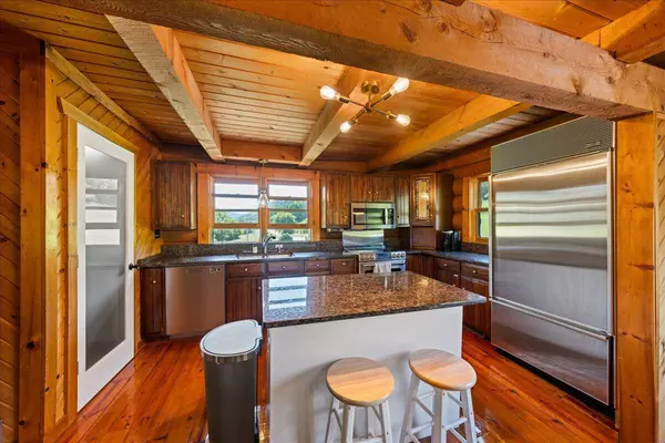 2286 N Lonesome Valley Ln, Bergen, WI 54658