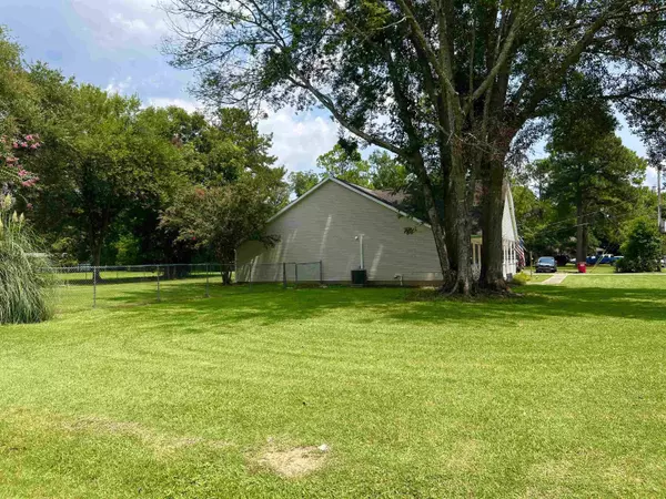 6524 Von Reg DR, Macon, GA 31216