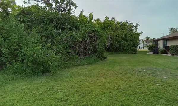 515 SANTIGUAY ST, Punta Gorda, FL 33983