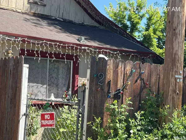 213 Willow St, Other, CA 96811-5718