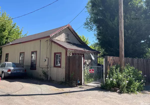 213 Willow St, Other, CA 96811-5718