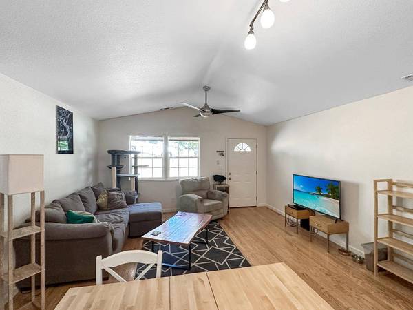 549 Ivy ST, Grass Valley, CA 95945