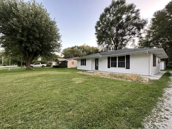 1906 Roberts ST, Wilmington, IL 60481