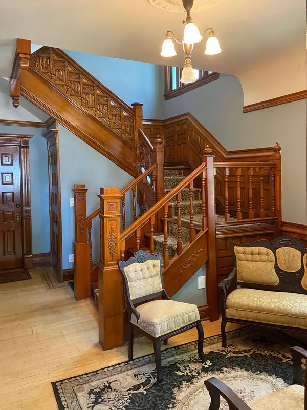 2932 Park AVE, Minneapolis, MN 55407