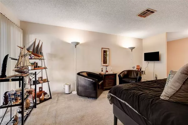 3008 Saint George Street #F, North Las Vegas, NV 89030
