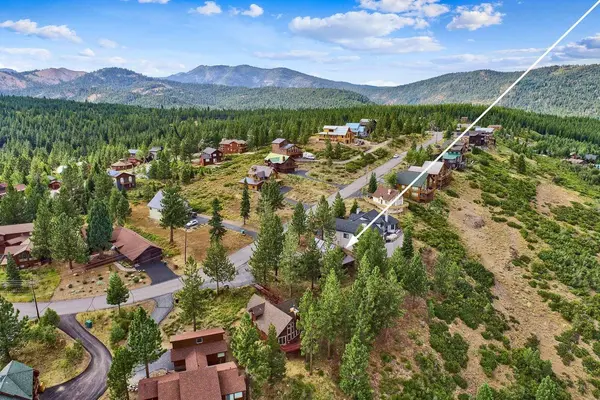 12881 Pinnacle Loop, Truckee, CA 96161