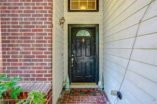 8631 Spring Green DR, Houston, TX 77095