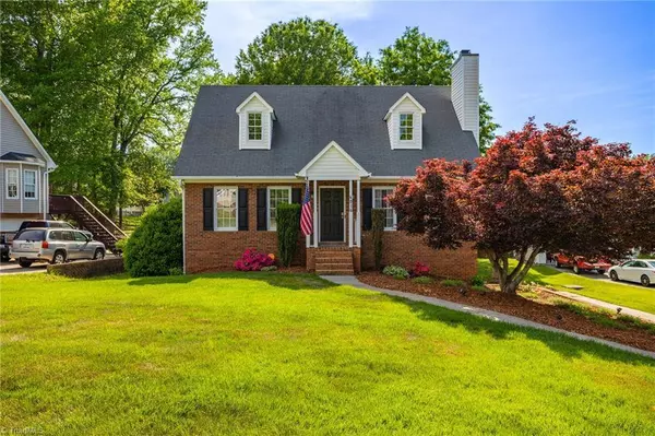 4036 Glenn Knoll CT, Winston Salem, NC 27107