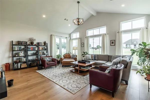 128 Bold Springs Court, West, TX 76691