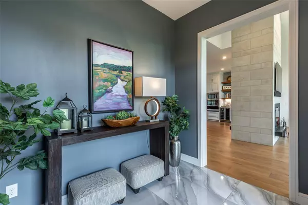 128 Bold Springs Court, West, TX 76691