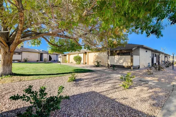 3008 Saint George Street #F, North Las Vegas, NV 89030