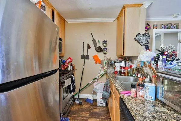 201 Twin Oaks Ave #8, Chula Vista, CA 91910