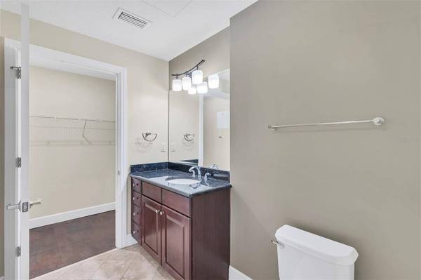 101 S EOLA DR #1107, Orlando, FL 32801