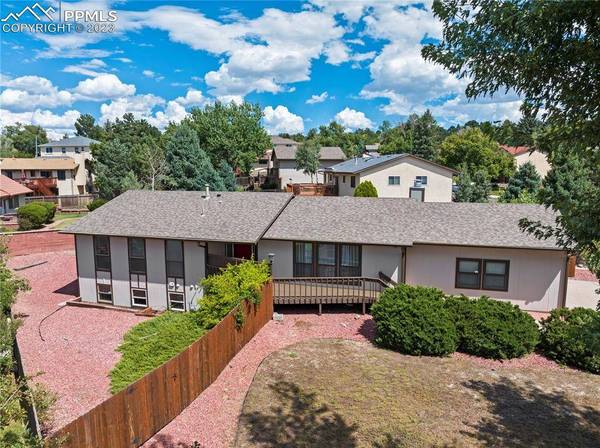 4230 Loch Lomond LN, Colorado Springs, CO 80909