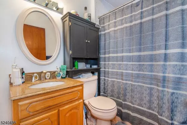 102 Piaget Ave, Clifton City, NJ 07011