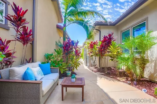 8153 Auberge Cir, San Diego, CA 92127