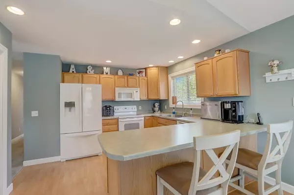 6706 Windsor Ridge Lane, Windsor, WI 53598