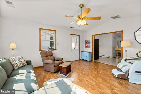 11802 DARBY RD, New Market, MD 21774