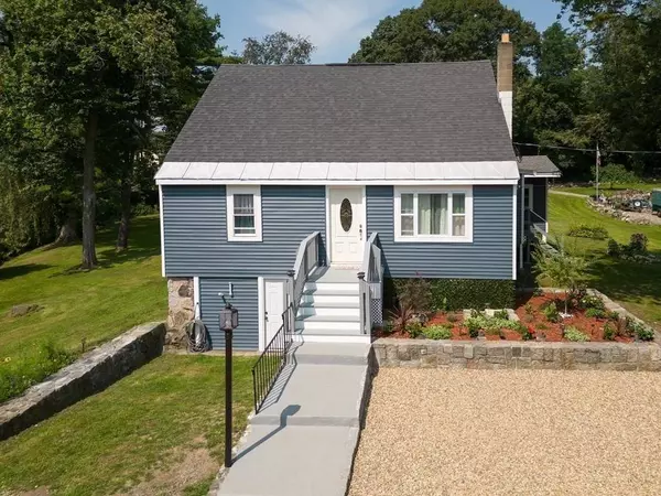 92 Wenham Street, Danvers, MA 01923