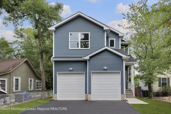 418 Elizabeth Avenue, Toms River, NJ 08753