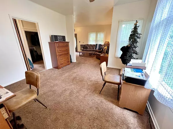 511 3rd ST NW, Aitkin, MN 56431