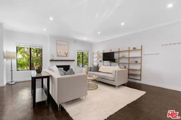 1909 Glendon Ave #103, Los Angeles, CA 90025