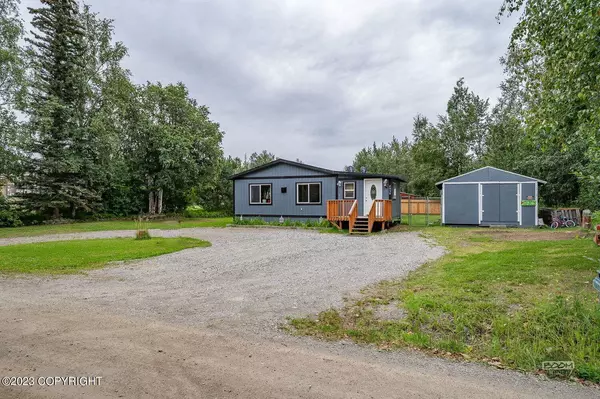 2050 E Chickaloon RD, Wasilla, AK 99654