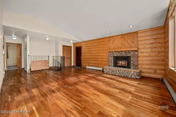 9431 Dundee CIR, Anchorage, AK 99502