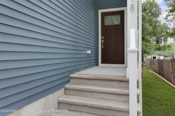 418 Elizabeth Avenue, Toms River, NJ 08753