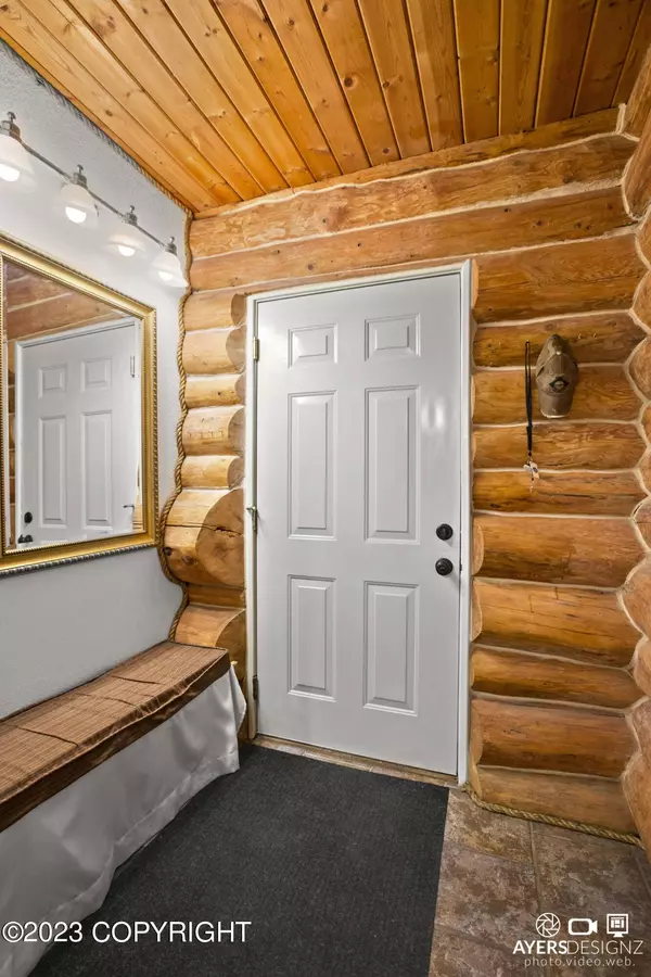 48205 Halbouty RD, Nikiski/north Kenai, AK 99611