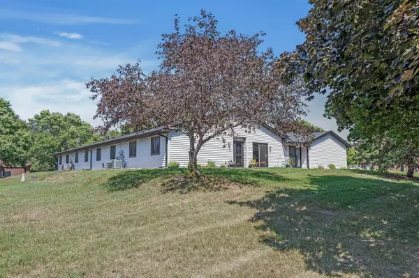 13399 Hughes CT, Saint Paul, MN 55124