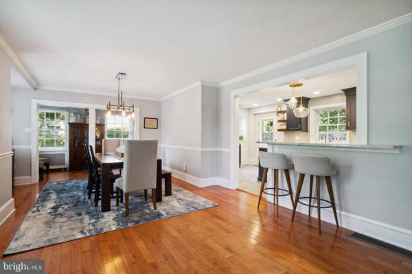 3133 W QUEEN LN, Philadelphia, PA 19129